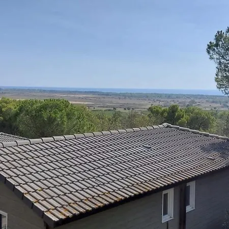 Chalet Cape Sur Le Mont Saint Loup *