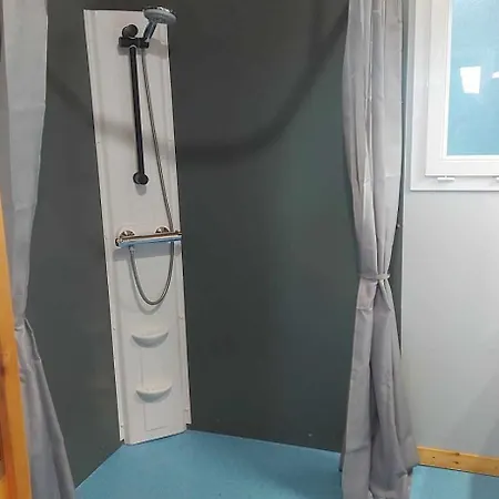 Cape Sur Le Mont Saint Loup *