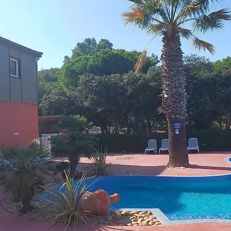 Chalet Cape Sur Le Mont Saint Loup Agde